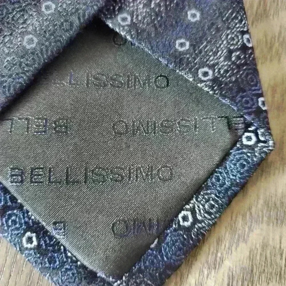 Bellissimo blue and silver tie.  100% silk - Picture 4 of 8